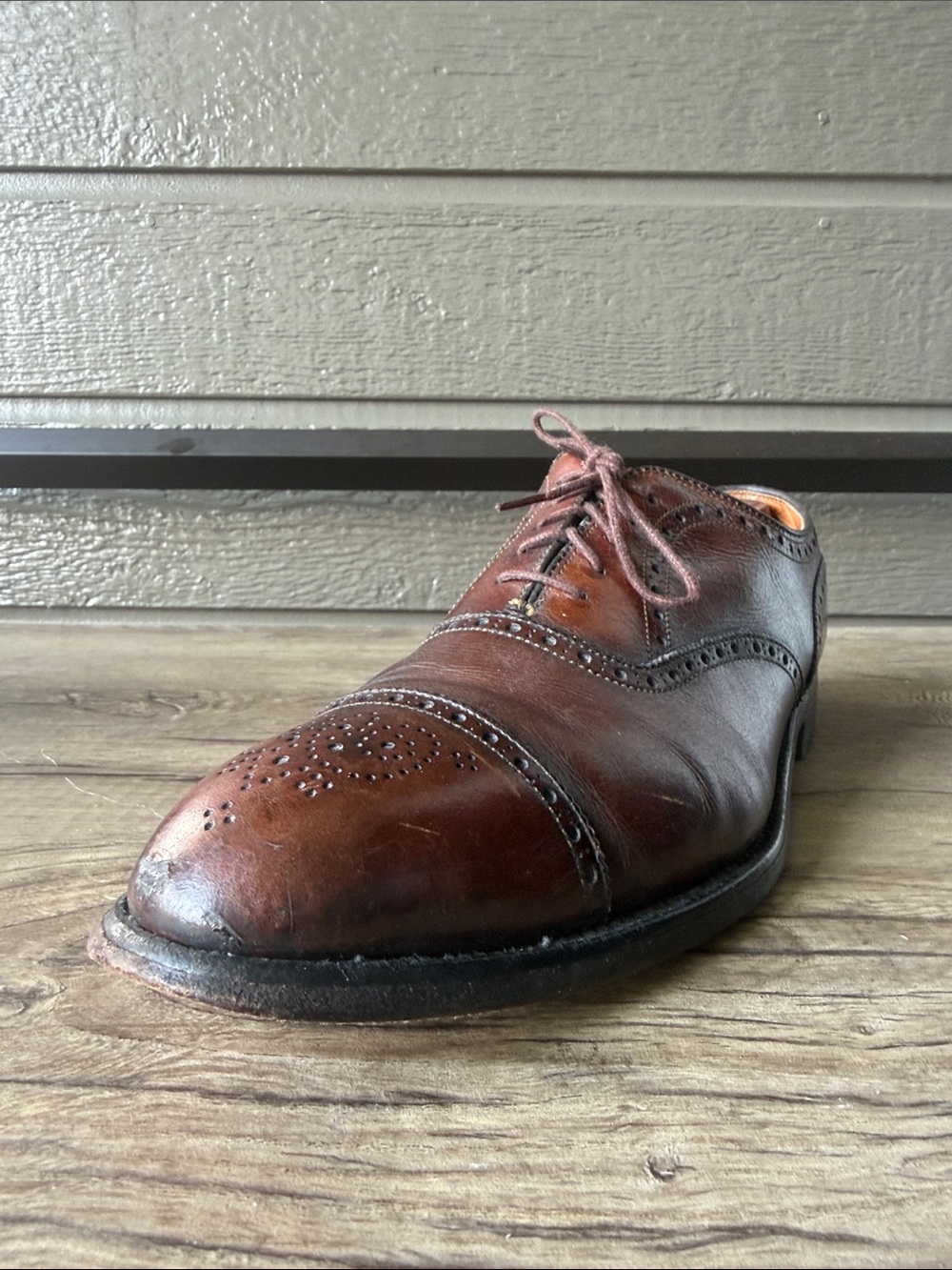 ALDEN New England Men’s Oxfords shoes size 10.5 AA